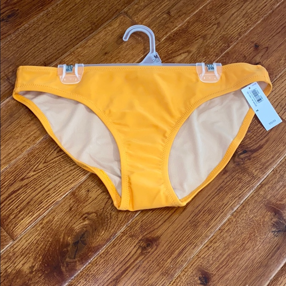 Bikini bottoms
